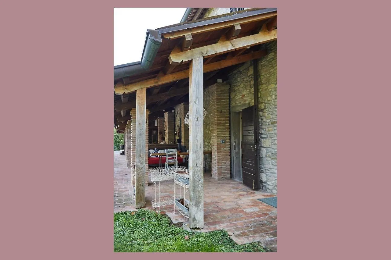مزرعة للإقامة Agriturismo Virano19 كاستروكارو تيرمي