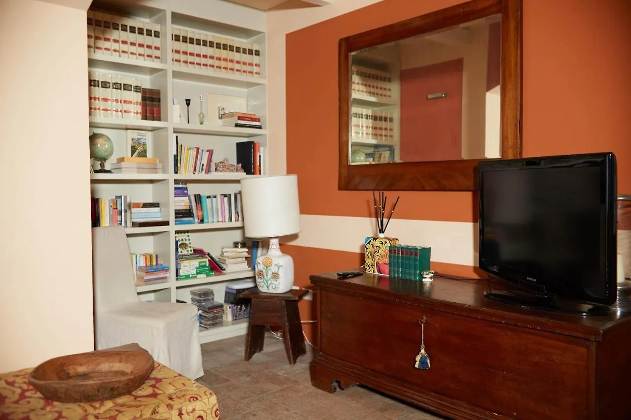 مزرعة للإقامة Agriturismo Virano19 كاستروكارو تيرمي إيطاليا