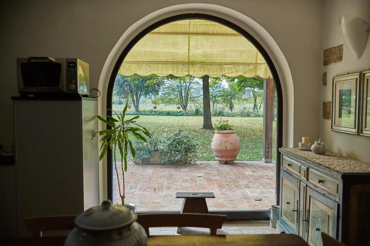 مزرعة للإقامة Agriturismo Virano19 كاستروكارو تيرمي إيطاليا