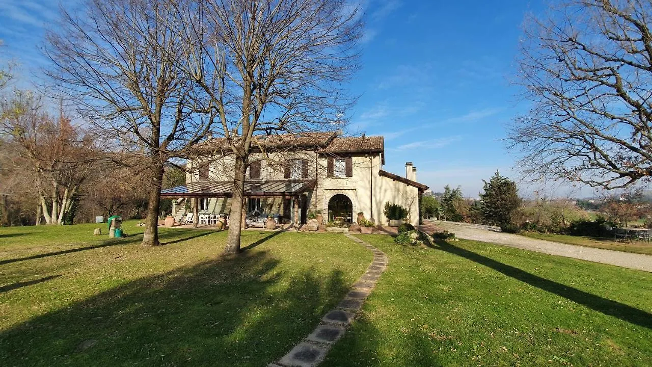 Agriturismo Virano19 كاستروكارو تيرمي مزرعة للإقامة